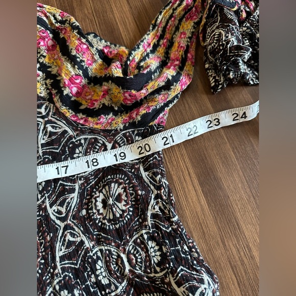 Free People “Fallin Into You Tunic”  black natural boho flowy size small - Picture 5 of 7